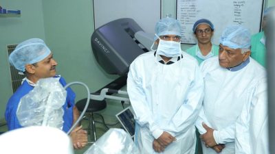 Yashoda Hospital Ghaziabad opens robotic surgery and AI department ...